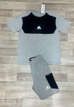 Load image into Gallery viewer, Tshirt
