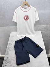 Load image into Gallery viewer, T-shirt