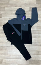Load image into Gallery viewer, Tracksuit