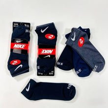 Load image into Gallery viewer, Socks