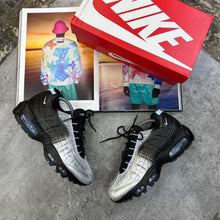 Load image into Gallery viewer, Shoes