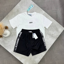 Load image into Gallery viewer, T-shirt