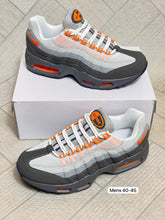 Load image into Gallery viewer, Shoes
