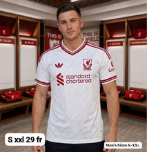 Load image into Gallery viewer, T-shirt