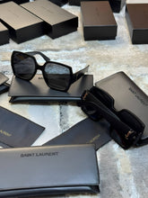 Load image into Gallery viewer, Sunglass