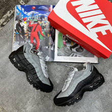 Load image into Gallery viewer, Shoes