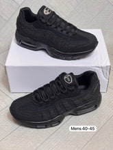 Load image into Gallery viewer, Shoes