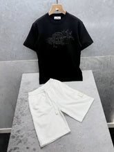Load image into Gallery viewer, T-shirt