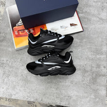 Load image into Gallery viewer, Shoes men