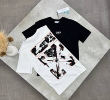 Load image into Gallery viewer, T-shirt