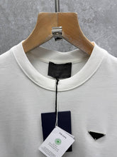 Load image into Gallery viewer, T-shirt