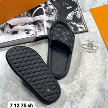 Load image into Gallery viewer, Slipper