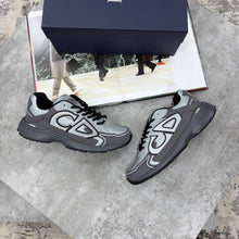 Load image into Gallery viewer, Shoes