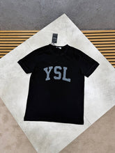Load image into Gallery viewer, Tshirt