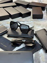 Load image into Gallery viewer, Sunglass