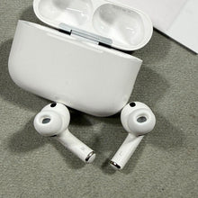 Load image into Gallery viewer, Earphone