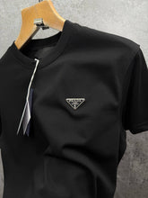 Load image into Gallery viewer, T-shirt
