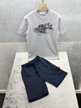 Load image into Gallery viewer, T-shirt
