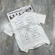 Load image into Gallery viewer, T-shirt