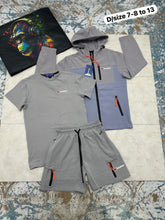 Load image into Gallery viewer, Tshirt boy