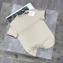 Load image into Gallery viewer, T-shirt