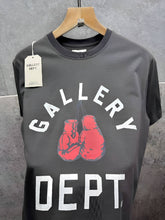 Load image into Gallery viewer, T-shirt