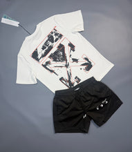 Load image into Gallery viewer, T-shirt