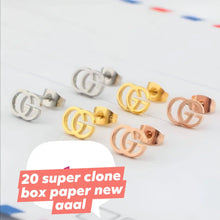 Load image into Gallery viewer, Earrings