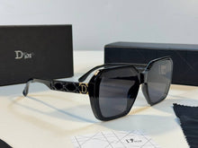 Load image into Gallery viewer, Sunglass