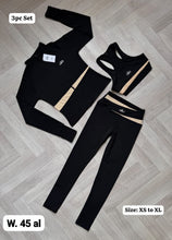 Load image into Gallery viewer, Tracksuit