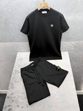 Load image into Gallery viewer, T-shirt