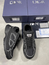 Load image into Gallery viewer, Shoes men