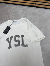 Load image into Gallery viewer, Tshirt