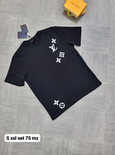 Load image into Gallery viewer, T-shirt