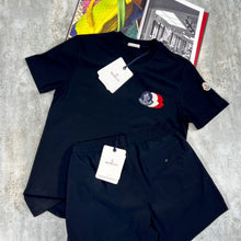 Load image into Gallery viewer, Tshirt