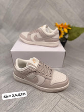 Load image into Gallery viewer, Shoes