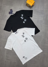 Load image into Gallery viewer, T-shirt