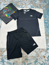 Load image into Gallery viewer, Tshirt