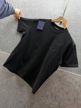 Load image into Gallery viewer, T-shirt