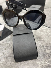 Load image into Gallery viewer, Sunglass