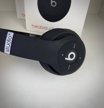 Load image into Gallery viewer, Headphone