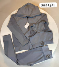 Load image into Gallery viewer, Tracksuit women