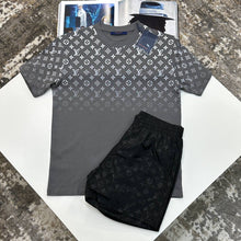 Load image into Gallery viewer, Tshirt