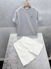 Load image into Gallery viewer, T-shirt