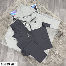Load image into Gallery viewer, Tracksuit