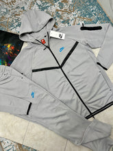 Load image into Gallery viewer, Tracksuit men