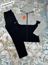 Load image into Gallery viewer, Tracksuit men