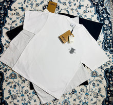 Load image into Gallery viewer, Tshirt