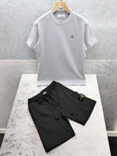 Load image into Gallery viewer, T-shirt