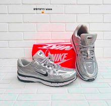 Load image into Gallery viewer, Shoes